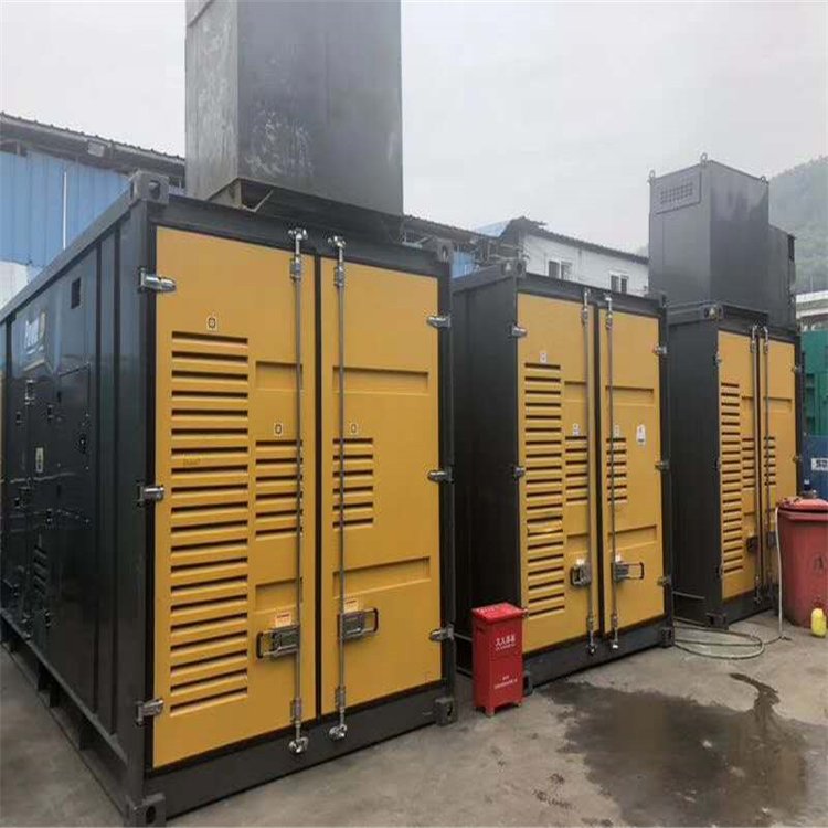 凤泉温度变化对不同类型欠压保护装置的可靠性影响有何差异？