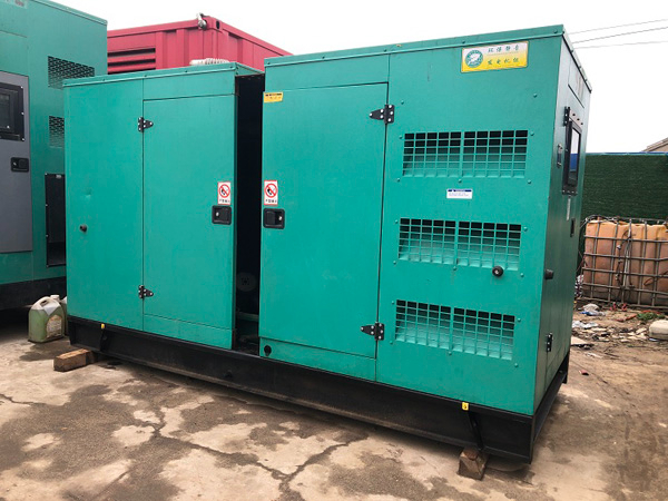 凤泉怎样合理控制磷酸铁锂蓄电池的充放电倍率以延长其使用寿命?